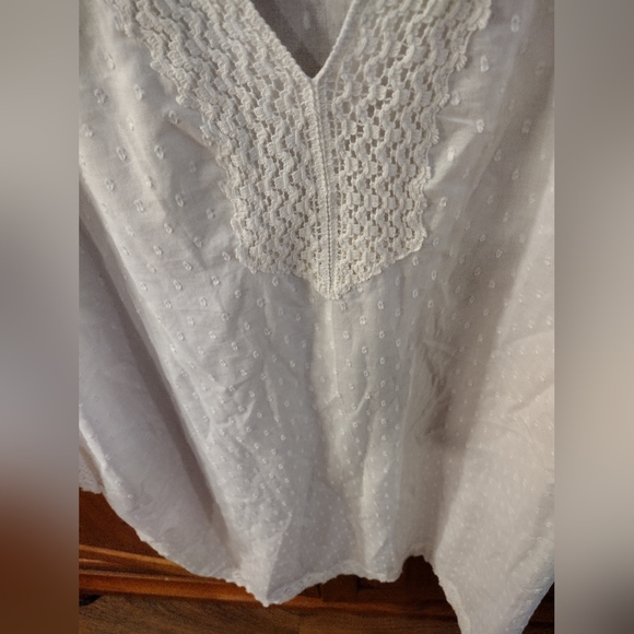 Beaches & Boho white long sleeve beach cover up, size 3X. - Picture 6 of 9